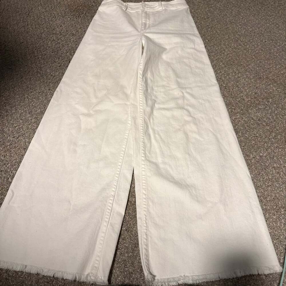 Billabong White Wide-Leg Raw Hem Denim Pants Size 27